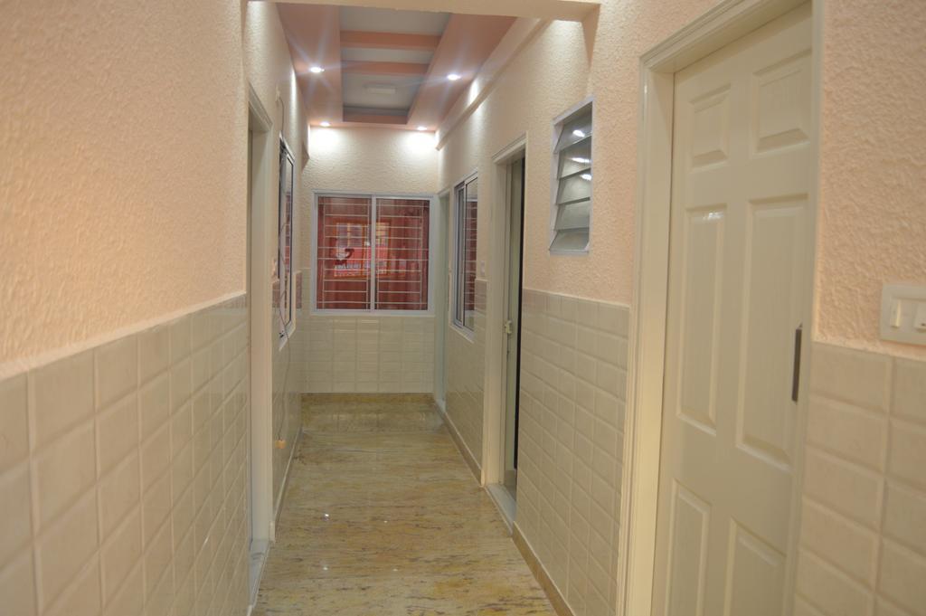 Sri Balaji Guest House Bangalore Exterior photo