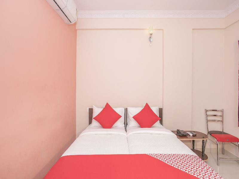 Sri Balaji Guest House Bangalore Exterior photo